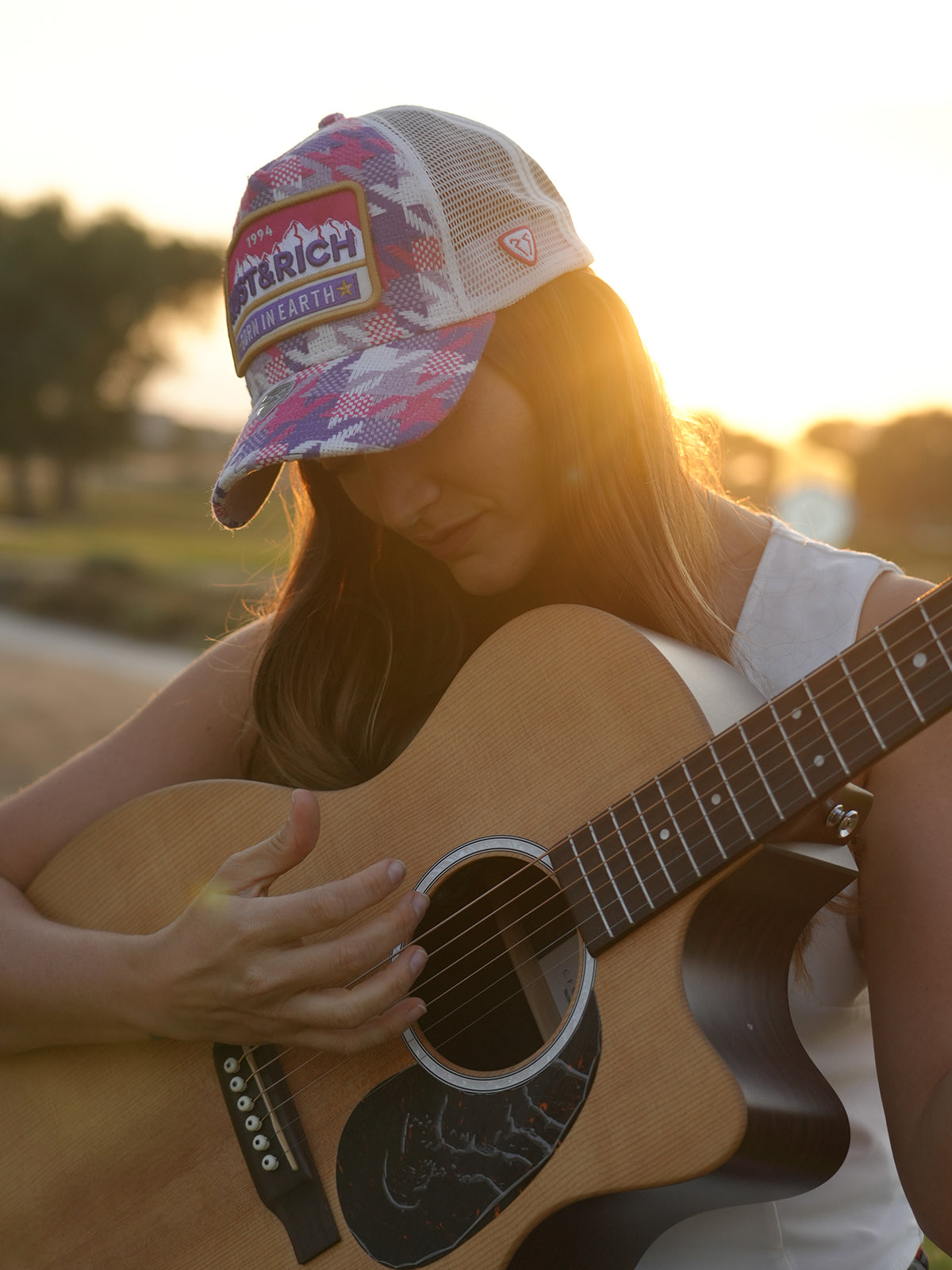Trucker Hat - Urban Collection - Born In Earth - Pink