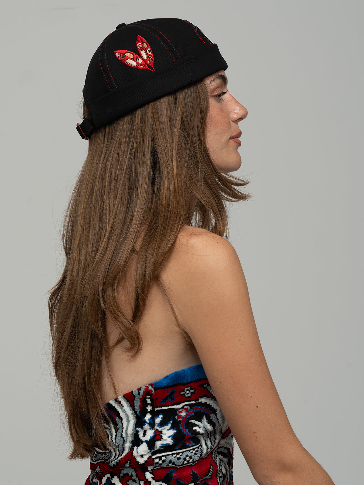 Docker Hat - The Indians Collection - Red Indian - Black/Red
