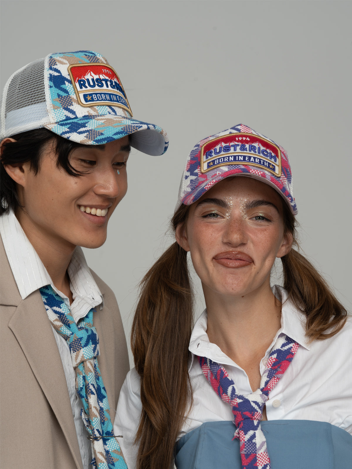 Trucker Hat - Born In Earth - Blue